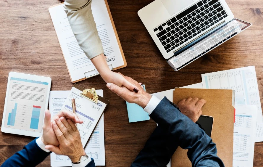 hubungan bisnis